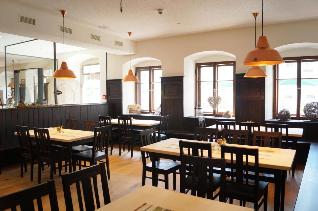 Altstadthotel Brauereigasthof Winkler Berching Dış mekan fotoğraf