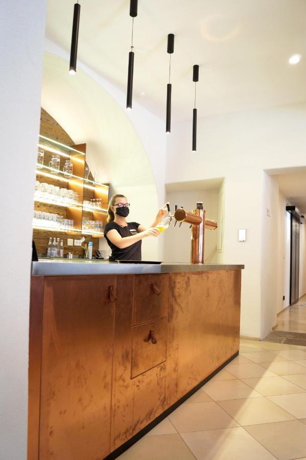 Altstadthotel Brauereigasthof Winkler Berching Dış mekan fotoğraf