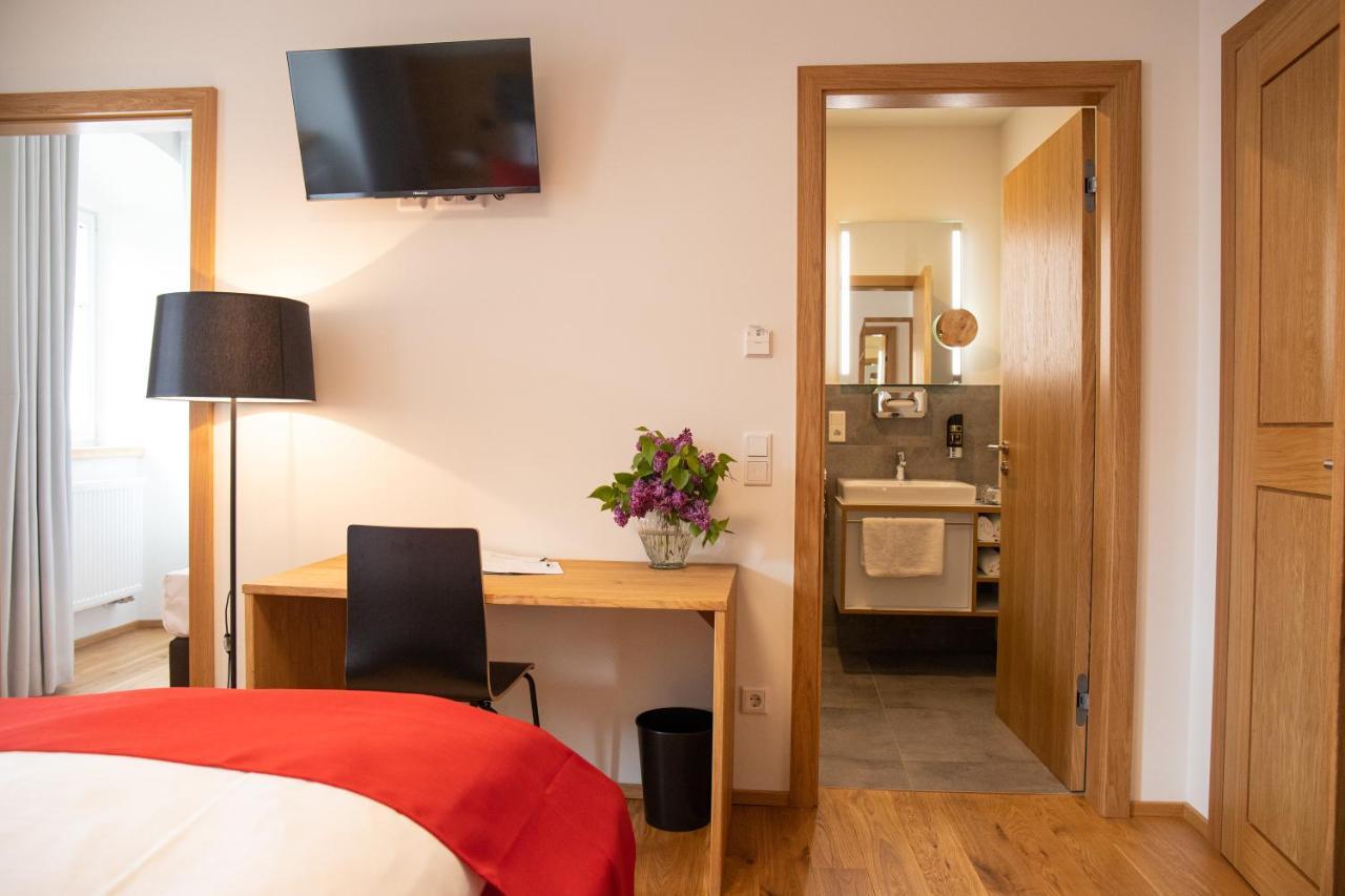 Altstadthotel Brauereigasthof Winkler Berching Dış mekan fotoğraf