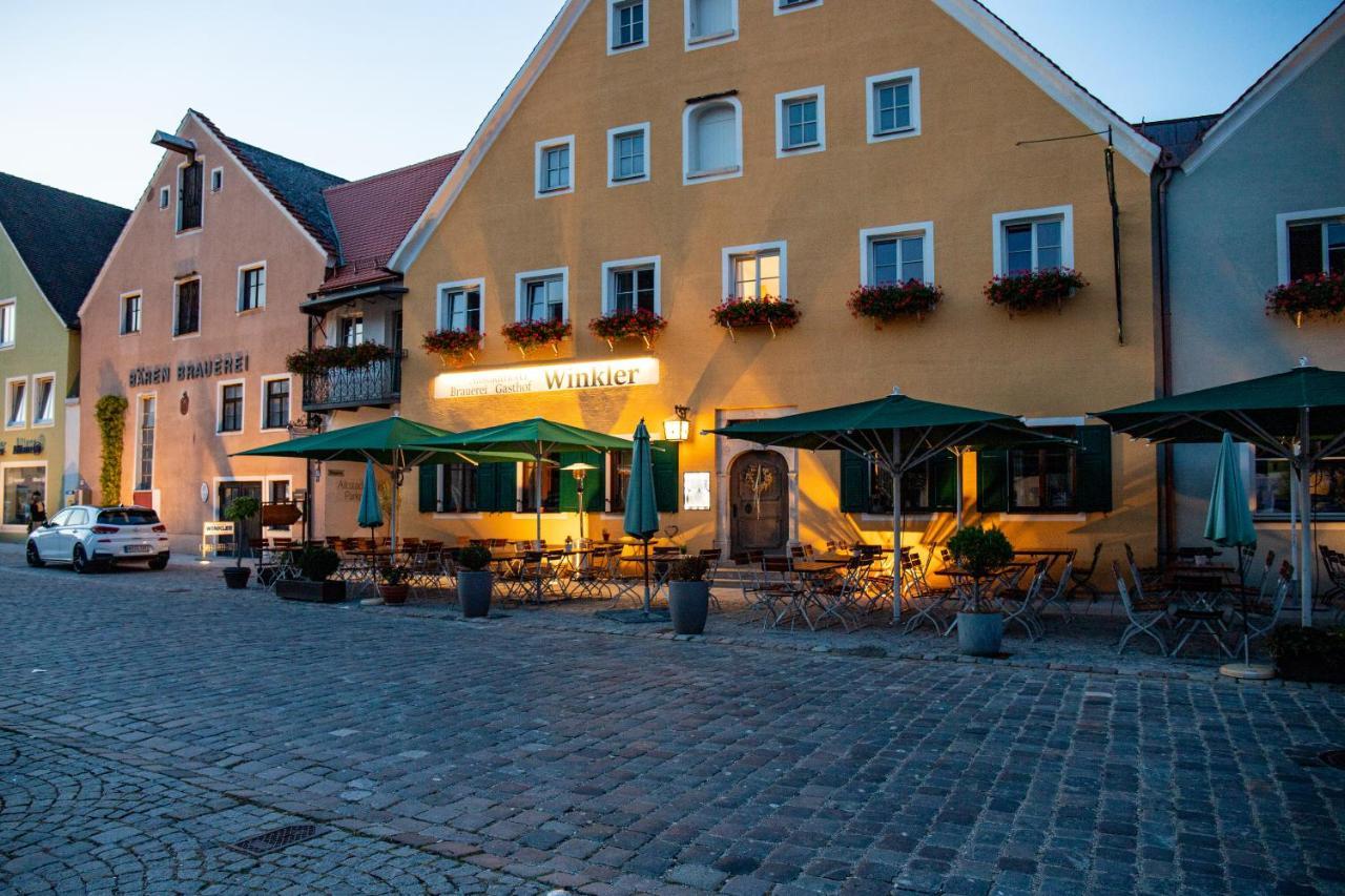 Altstadthotel Brauereigasthof Winkler Berching Dış mekan fotoğraf