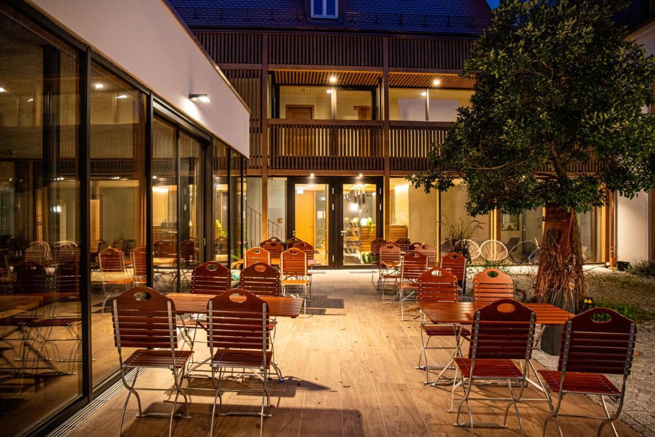 Altstadthotel Brauereigasthof Winkler Berching Dış mekan fotoğraf